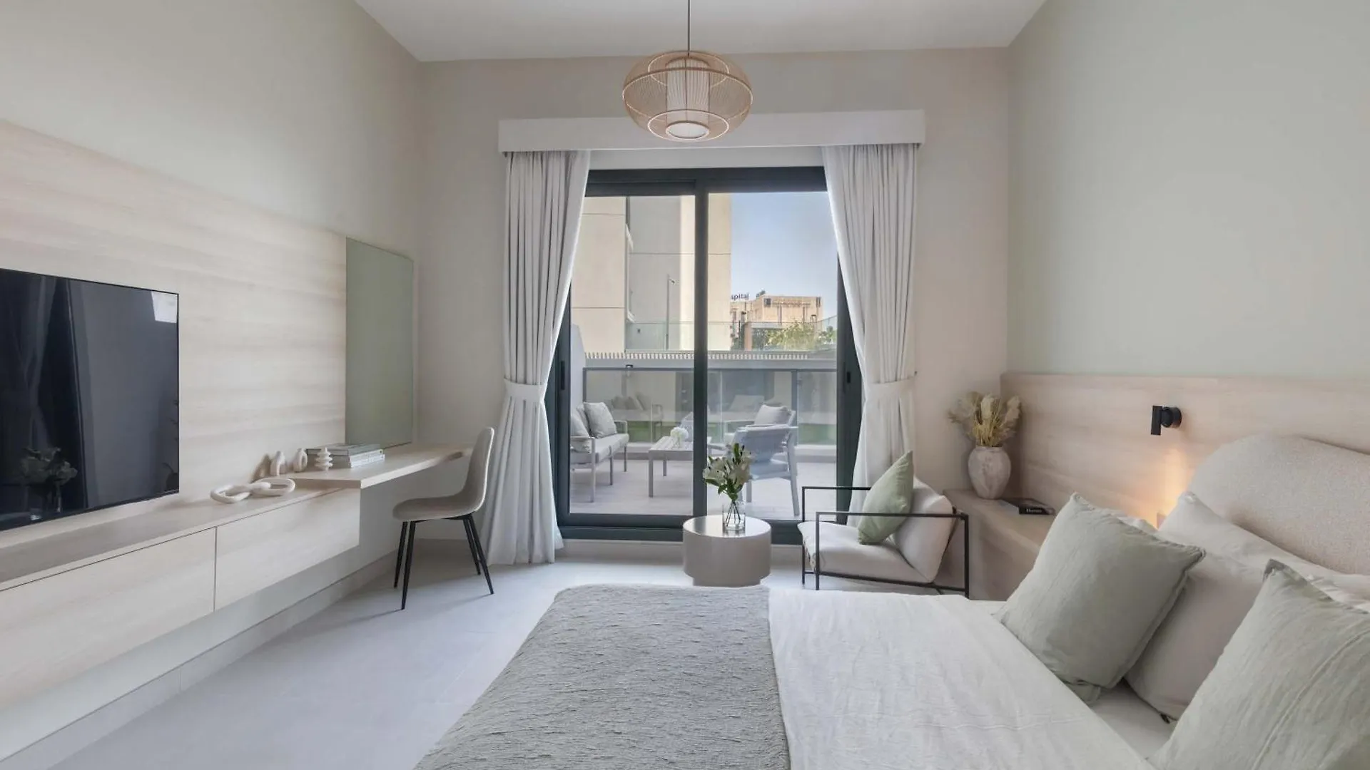 Brand New Sleek Luxury Studio Dubai United Arab Emirates
