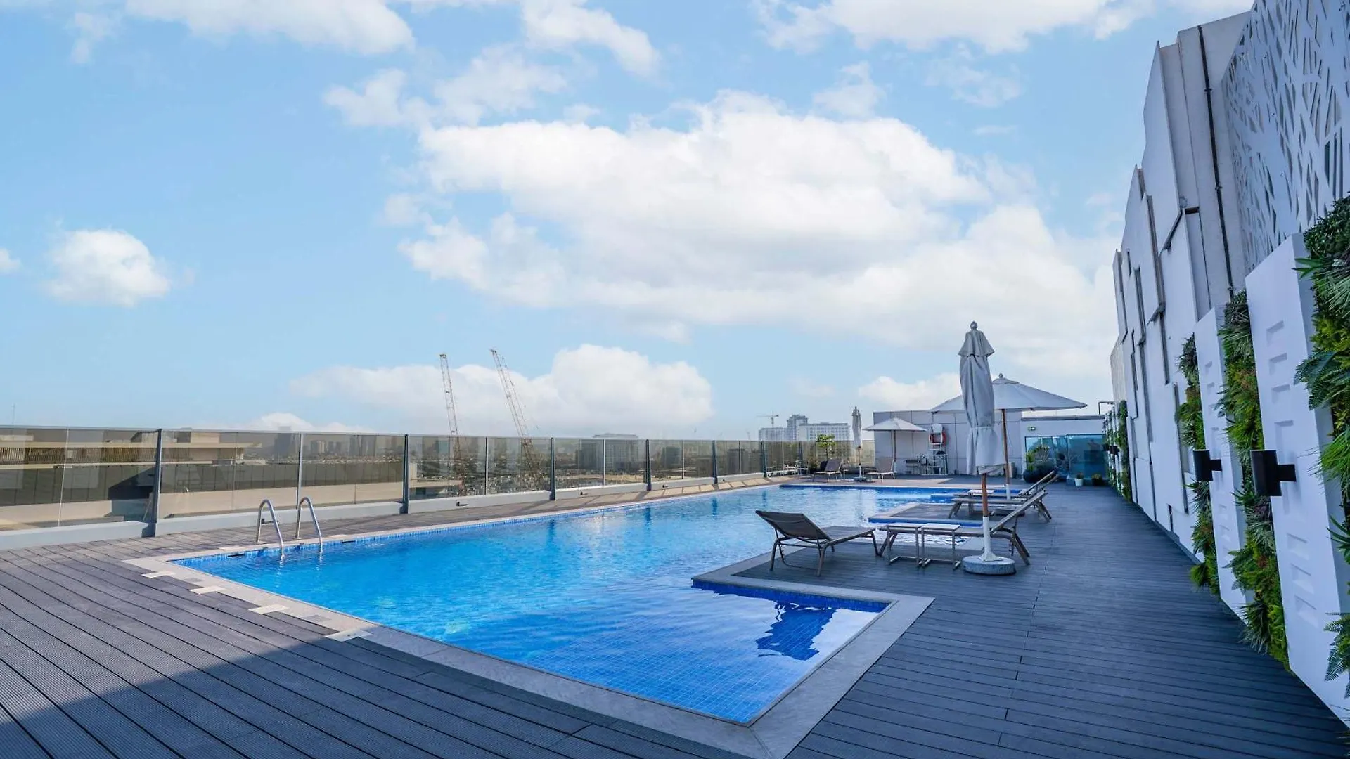 Apartment Brand New Sleek Luxury Studio Dubai