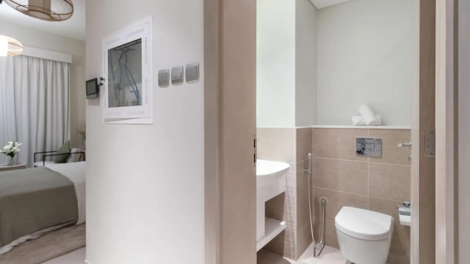 Brand New Sleek Luxury Studio Dubai 0*,